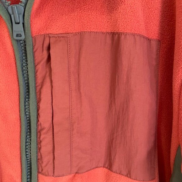 Roots Men's Fleece Jacket in Size XL EUC - Picture 4 of 14